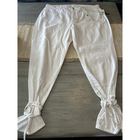 NWT Good American White Good Boy Ankle Wrap High Rise Womens Size 18 - Picture 1 of 12